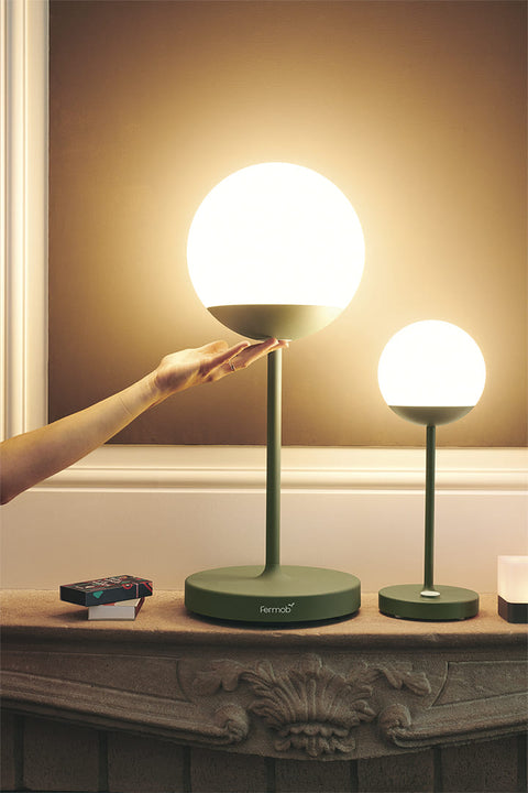 lámpara de exterior mooon de 63cm Fermob | Rincón del mueble España