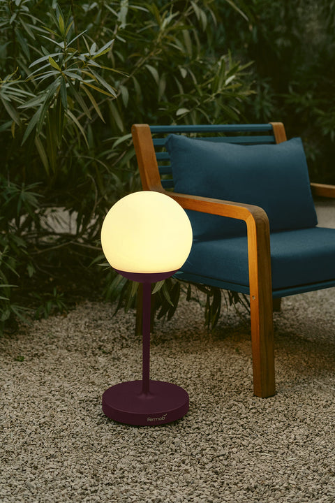 lámpara de exterior mooon de 63cm Fermob | Rincón del mueble España.
