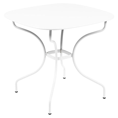 Mesa 82 x 82 cm OPERA+ de la marca francesa Fermob. Comprar Fermob online. Rincón del Mueble