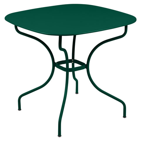 Mesa 82 x 82 cm OPERA+ de la marca francesa Fermob. Comprar Fermob online. Rincón del Mueble