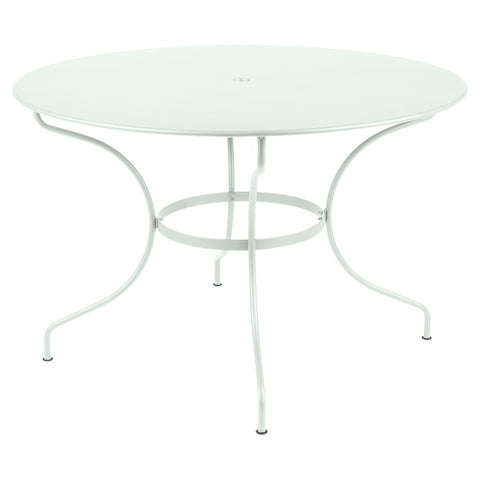 Mesa Ø117 cm OPERA+ de la marca Fermob. Comprar Fermob online. Rincón del Mueble