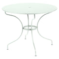 Mesa Ø96 cm OPERA+ de la marca francesa Fermob. Comprar Fermob online. Rincón del Mueble