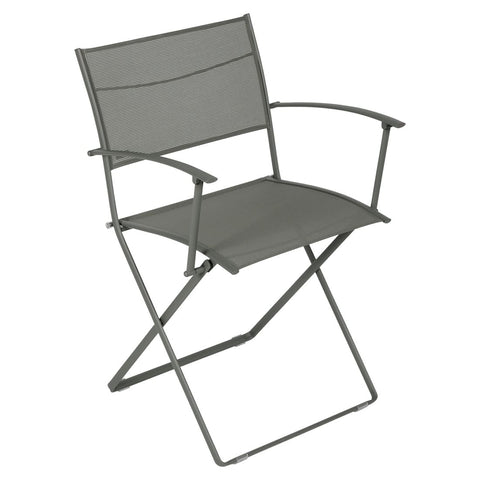 Silla con reposabrazos PLEIN AIR de la marca francesa FErmob en Rincón del Mueble RDM Madrid España online