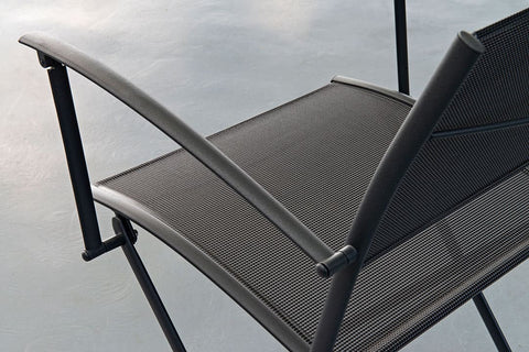 Silla con reposabrazos PLEIN AIR de la marca francesa FErmob en Rincón del Mueble RDM Madrid España online