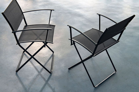 Silla con reposabrazos PLEIN AIR de la marca francesa FErmob en Rincón del Mueble RDM Madrid España online