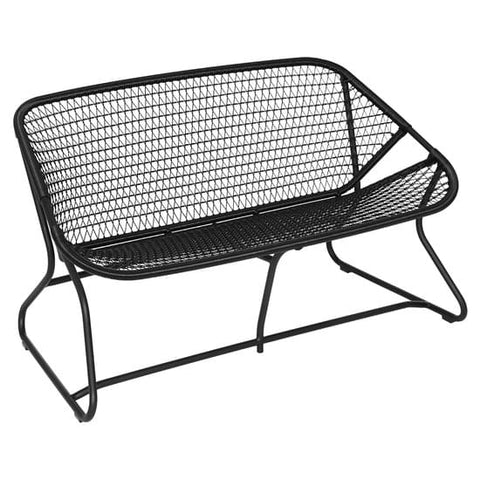 Banco SIXTIES Fermob online España | Rincón del Mueble | rincondelmueble.com
