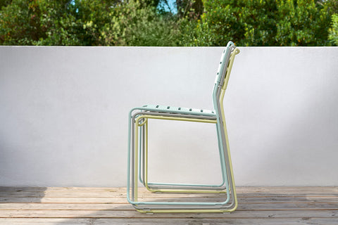 Silla SURPRISING de la marca francesa Fermob. Comprar Fermob online. Rincón del Mueble
