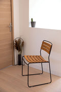 Silla de teca SURPRISING de la marca francesa Fermob. Comprar Fermob online. Rincón del Mueble