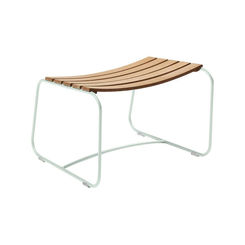 Reposapiés de teca SURPRISING de la marca francesa Fermob. Comprar Fermob online. Rincón del Mueble